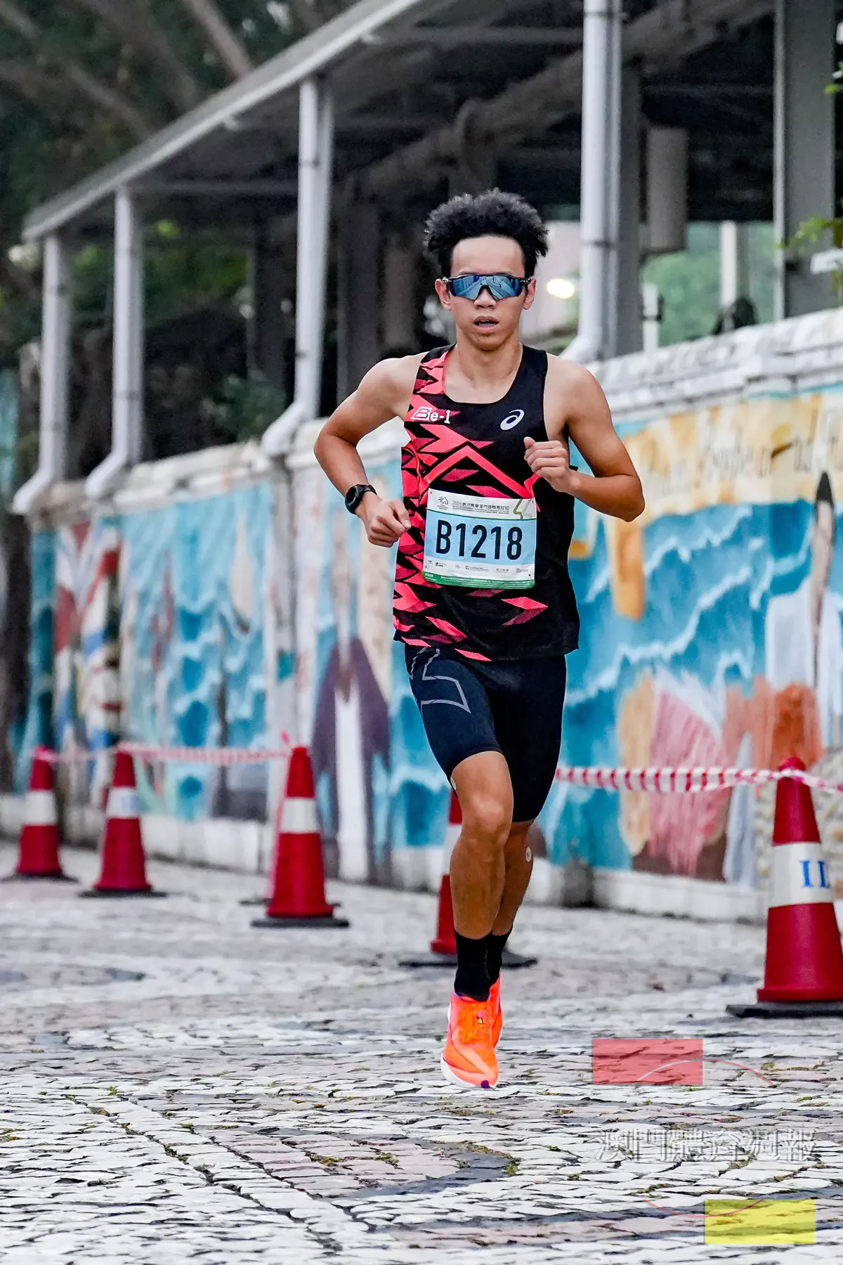 副2 黃展華以超過2分鐘的優勢半馬奪冠.jpg